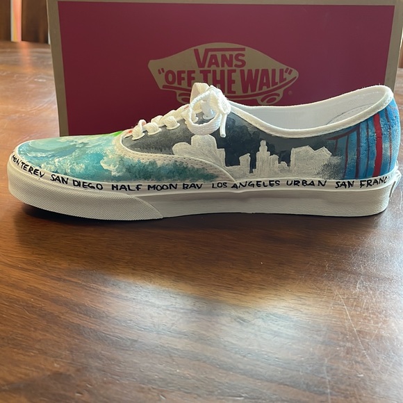 NEW custom painted Authentic Vans California theme - Picture 4 of 12